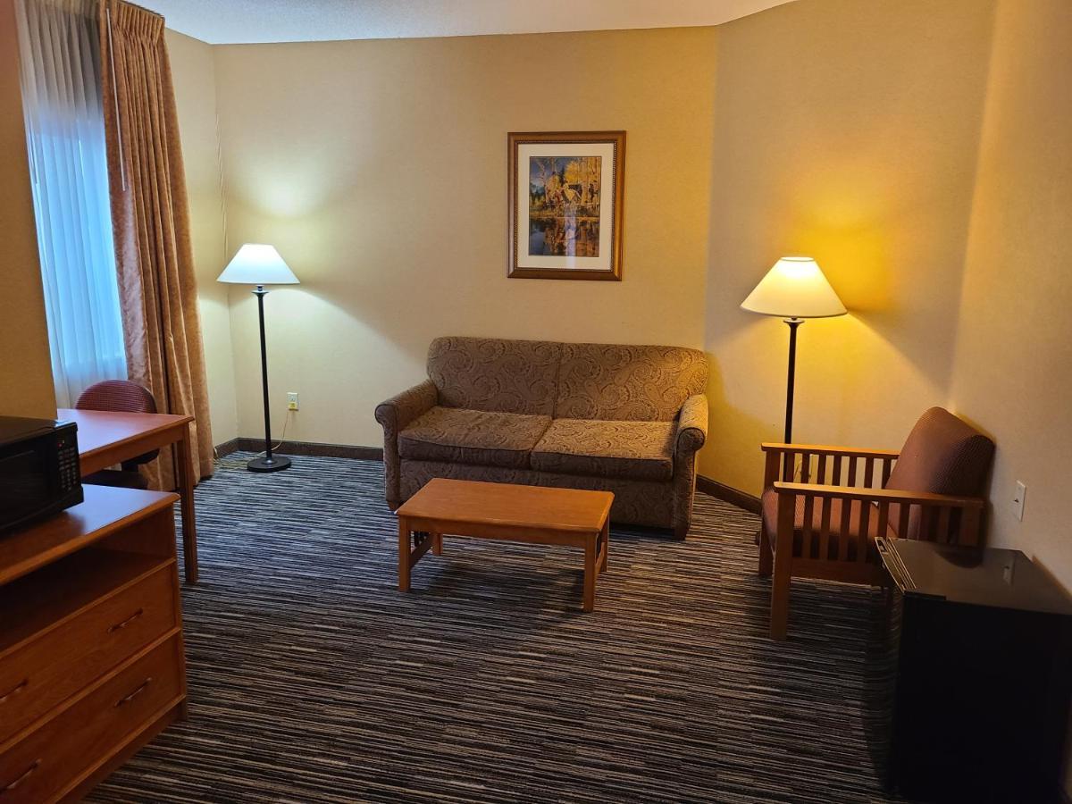 Quality Inn & Suites Wellington - Fort Collins Экстерьер фото